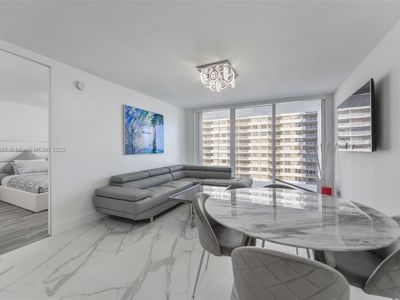 2030 S Ocean Dr APT 825, Hallandale Beach, FL, 33009