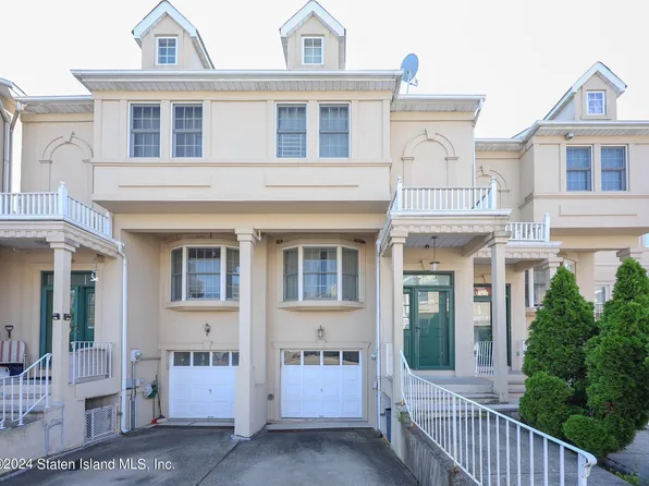 21 Cobblers Ln, Staten Island, NY 10304