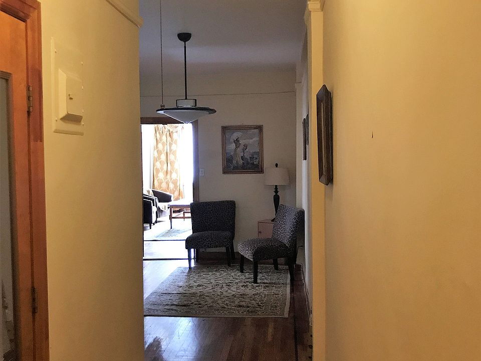 Entryway1