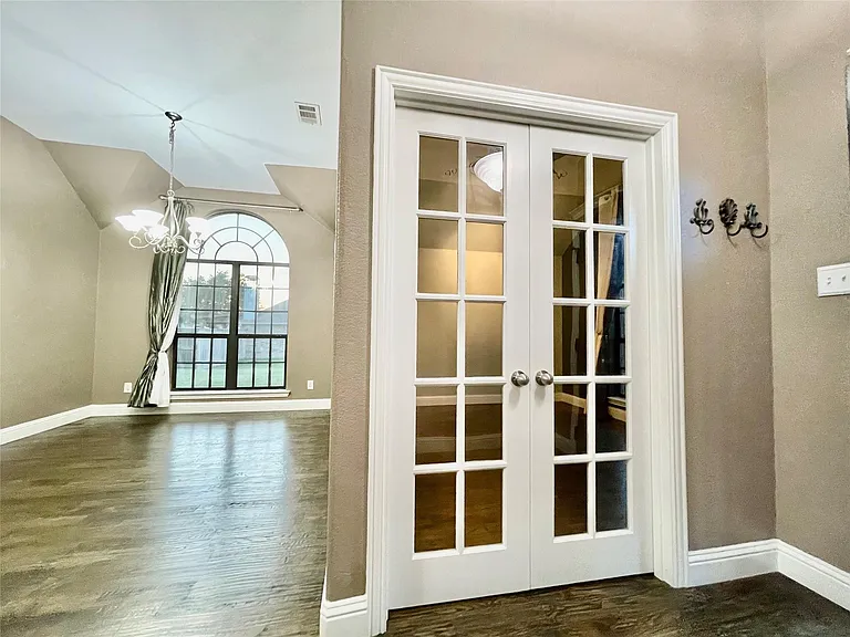 10264 Fireside Ln — Photo 19