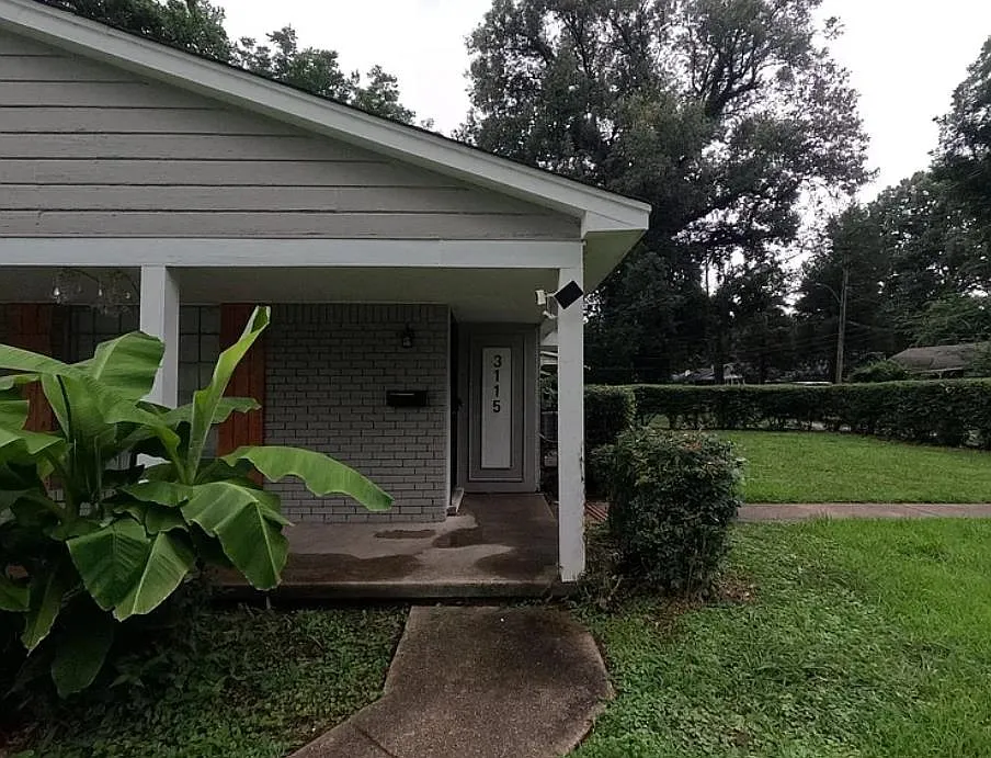 3115 Carnes Ave