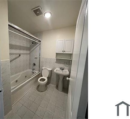 5th image of 704 Beach 19th St APT 1