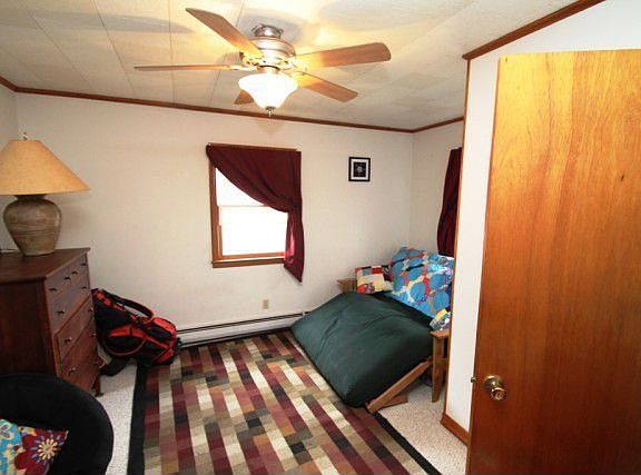 5th image of 204 Hilltop Dr