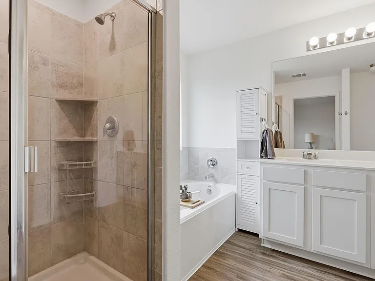 129 Esparza Dr — Photo 14