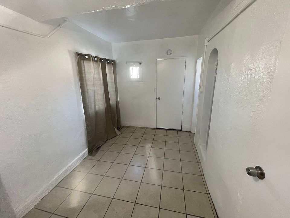 2nd image of 5425 Dairy Ave #5425