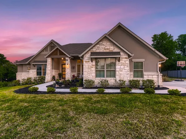 125 Flycatcher Cv, Cedar Creek, TX 78612
