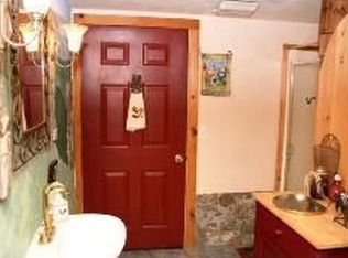 104 Lakeridge Rd, Lake Lure, NC 28746