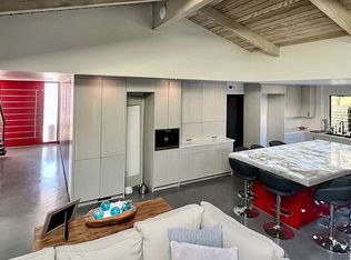 203 Via Ravenna, Newport Beach, CA 92663