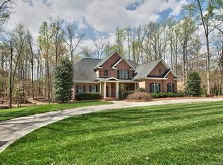 324 Saint Andrews Rd, Statesville, NC 28625