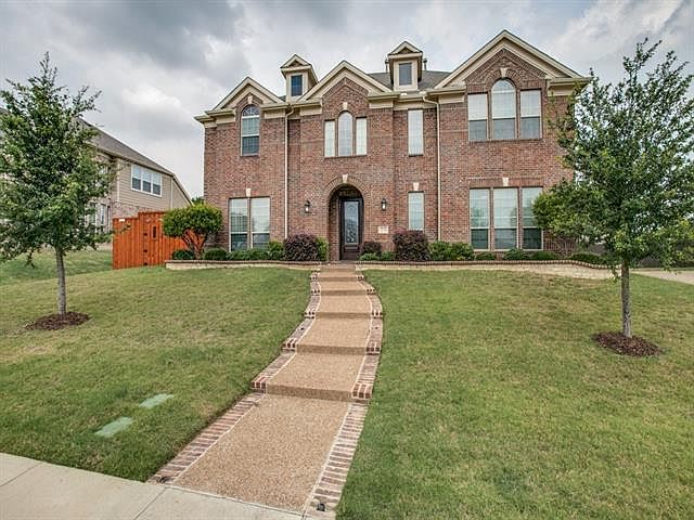 1st image of 3230 Redcliff Ln