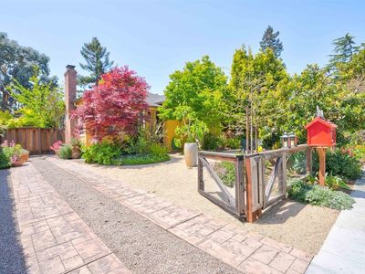 236 Jeter St, Redwood City, CA, 94062