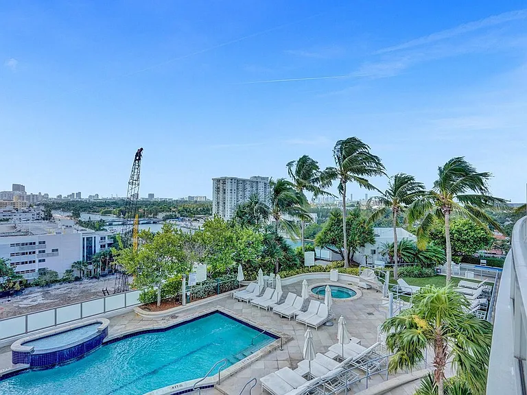 4441 Collins Ave #ID1540460P — Photo 24