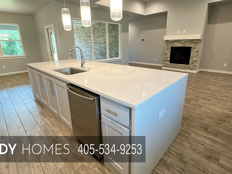 1796 Salma Rd — Photo 80