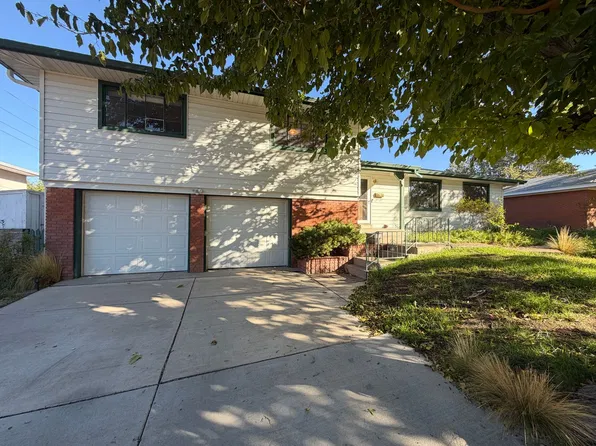 7121 Edwina Ave NE, Albuquerque, NM 87110