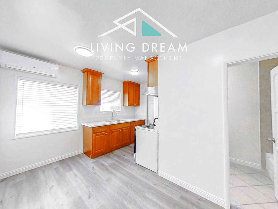 Dining & Kitchen