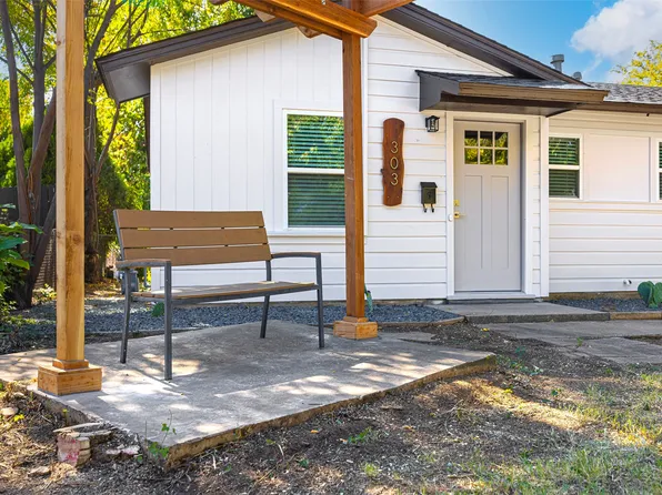 303 Denton Dr, Euless, TX 76039