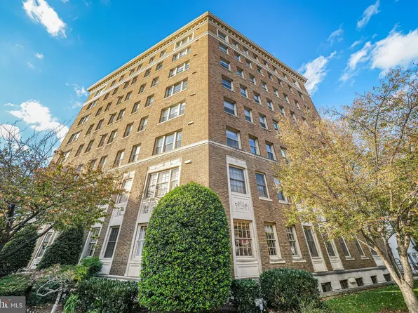 1621 T St NW APT 105, Washington, DC 20009