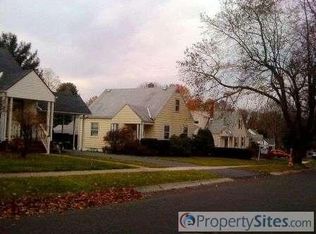 468 Willow Rd, Hellertown, PA 18055