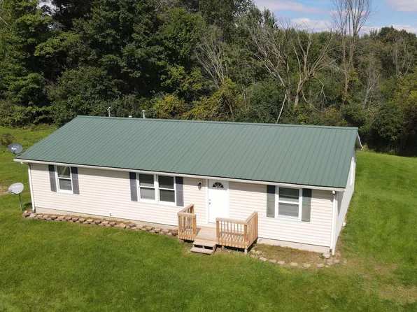 2340 E Mosherville Rd, Jonesville, MI 49250