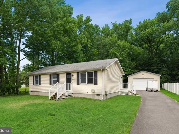 36487 Lisa Ave, Ocean View, DE 19970