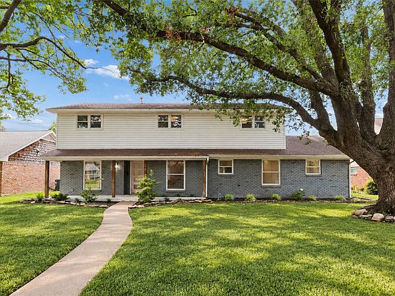 4th image of 2617 Beechmont Dr