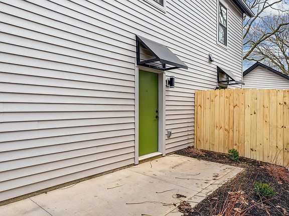 3rd image of 544 Seymour Ave