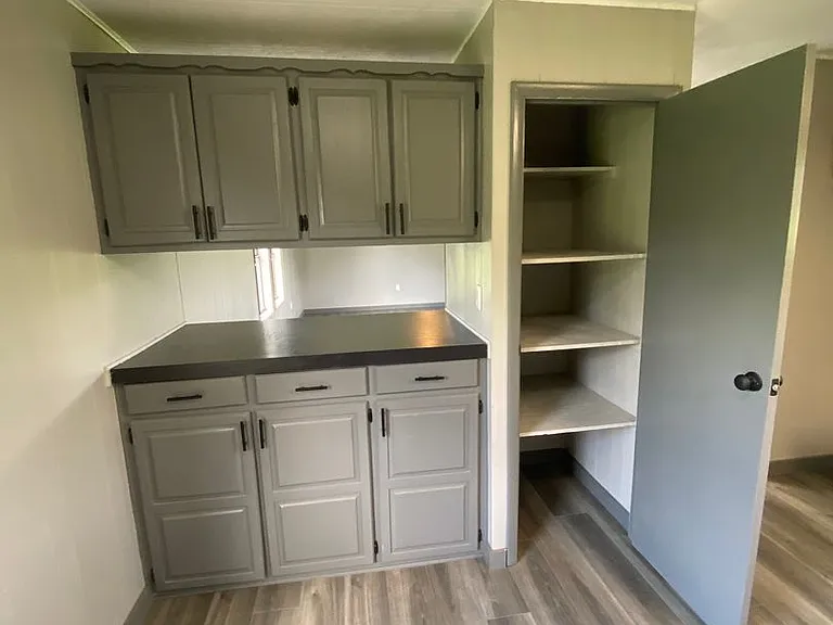 122 Private Road 178 — Photo 4
