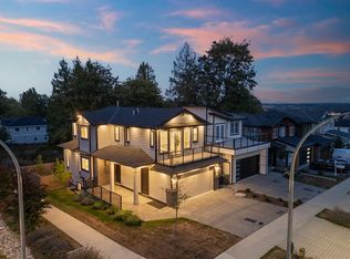 7028 205th St, Langley, BC V2Y1S9