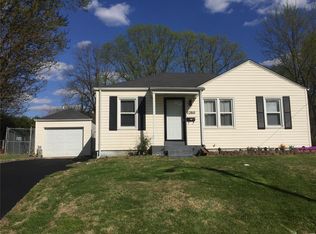 1260 Saint Richard Dr, Florissant, MO 63031