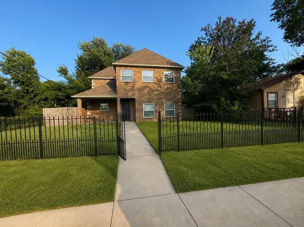 301 Mineral Wells St, Terrell, TX 75160