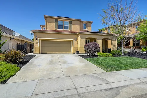 1407 Skibbereen Way Photo 1
