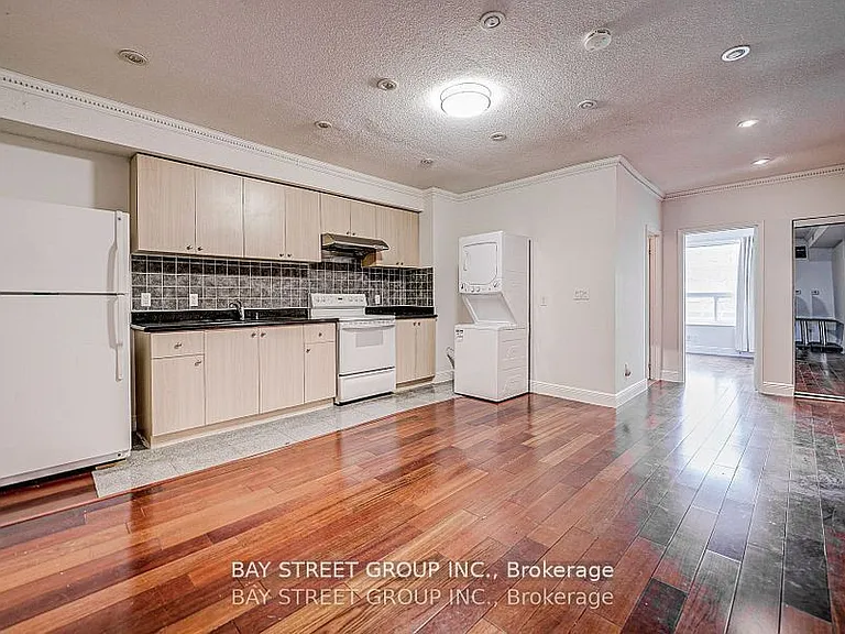 641A Dupont St — Photo 1
