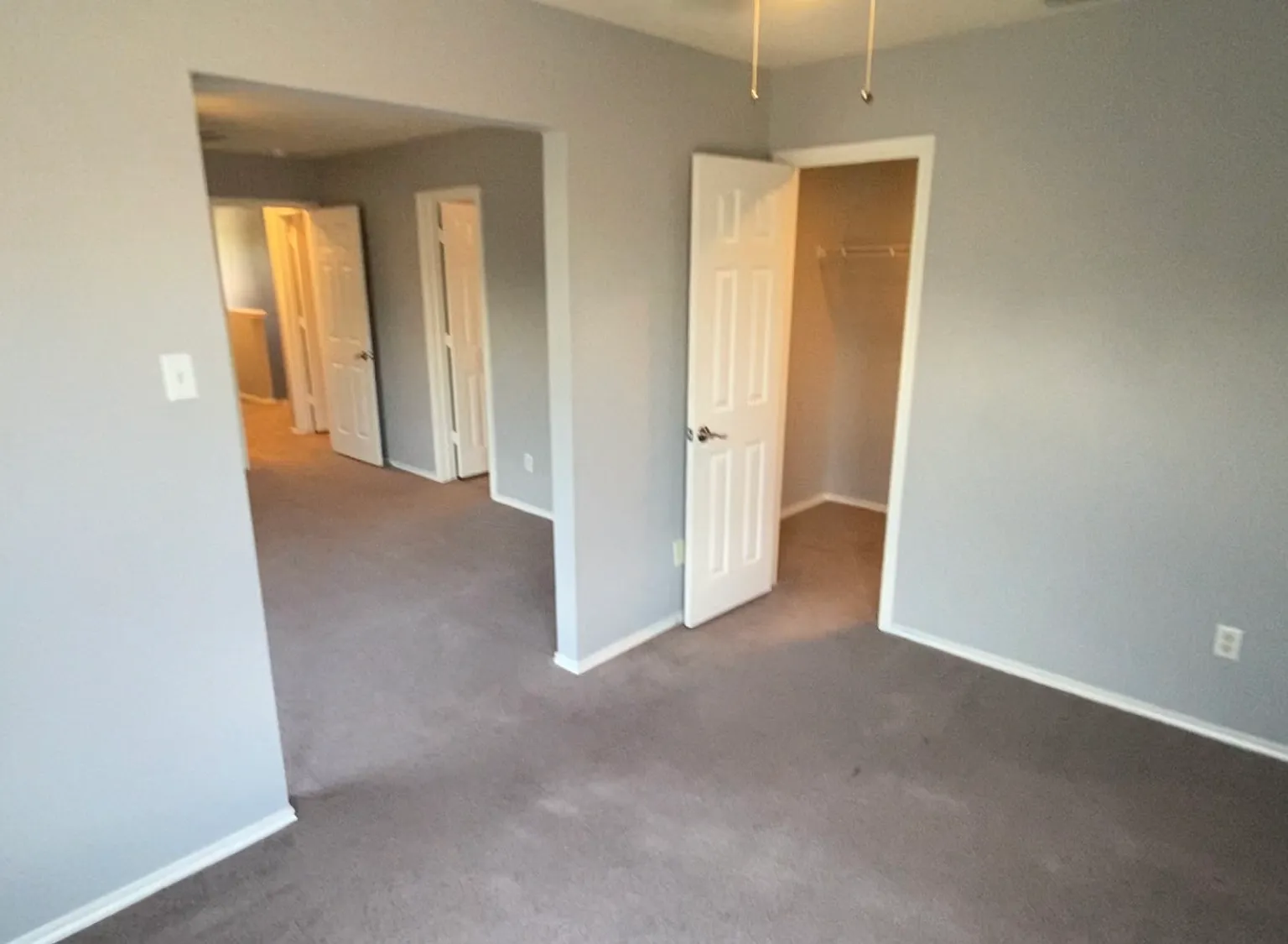 3 bed, 2.5 bath, 2166 sqft, $1,800 — Photo 4