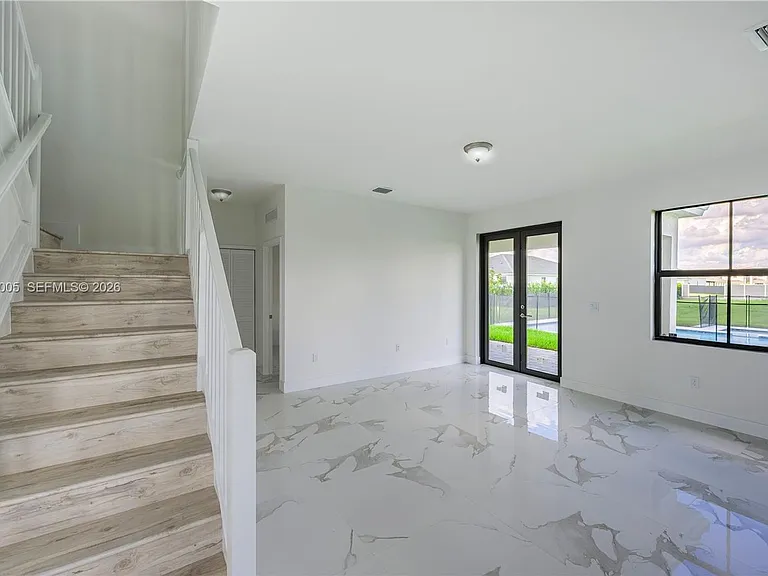 32242 SW 194th Ave — Photo 4