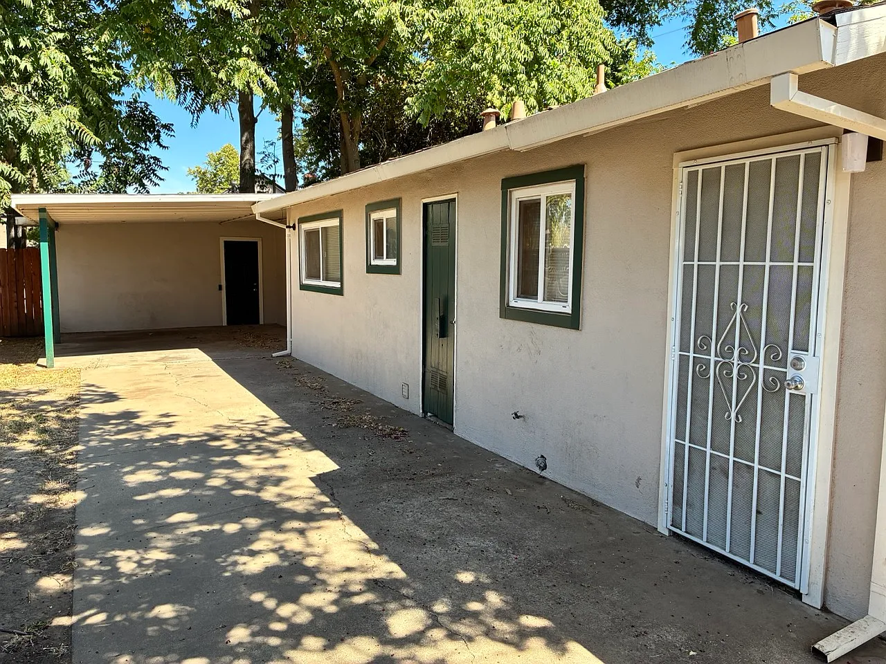 2 bed, 892 sqft, $2,195 — Photo 3