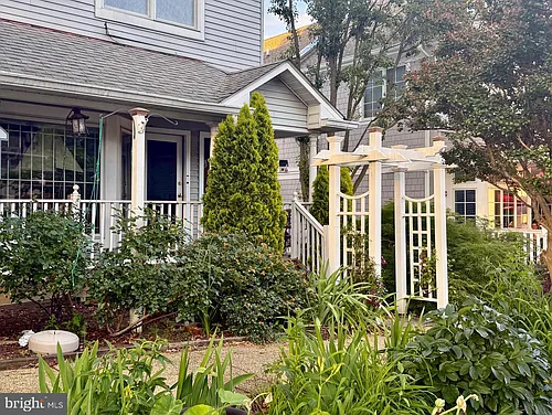 110 Annapolis St #A Photo 1