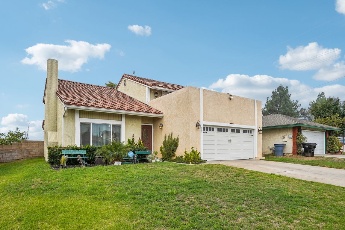 N Darfield Ave-S2710-006.jpg