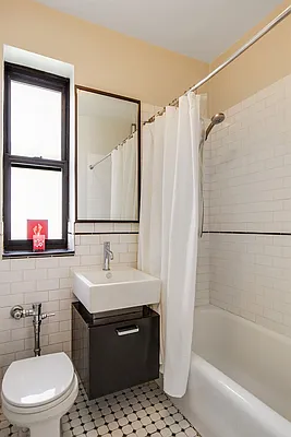 Sold by Corcoran | media 7