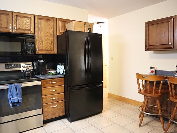 5th image of 160 Mead Lane