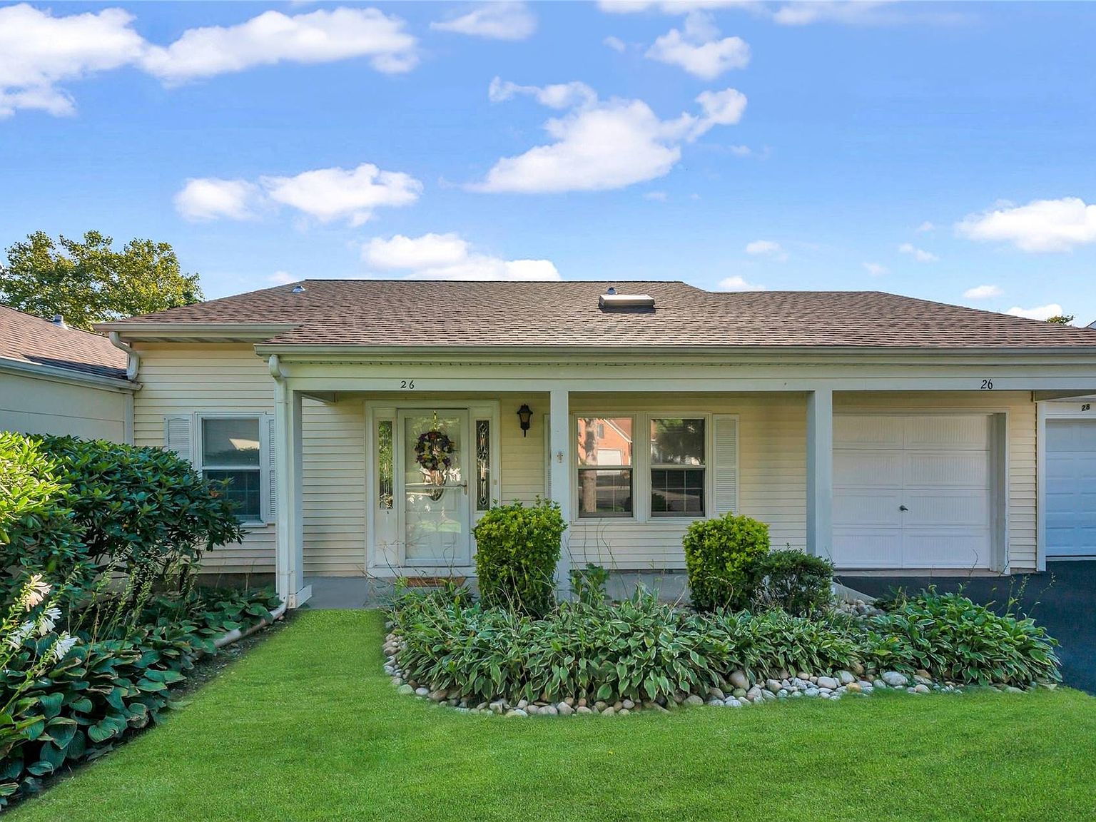 26 Chippendale Drive UNIT 26, Mount Sinai, NY 11766 MLS 3501714 Zillow