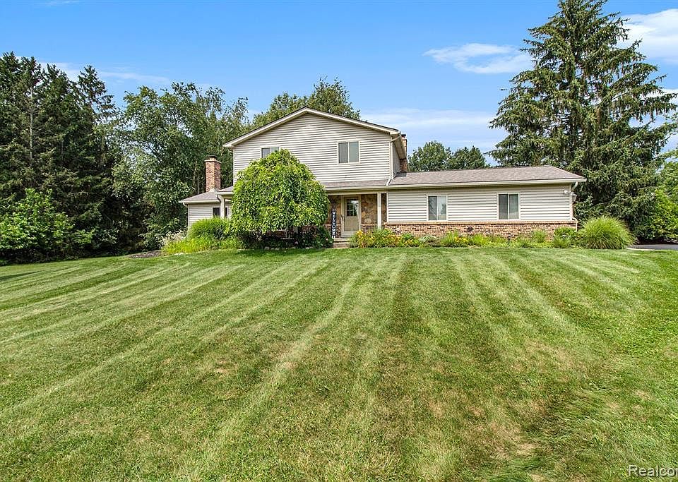 5165 Marshall Ln, White Lake, MI 48383 Zillow