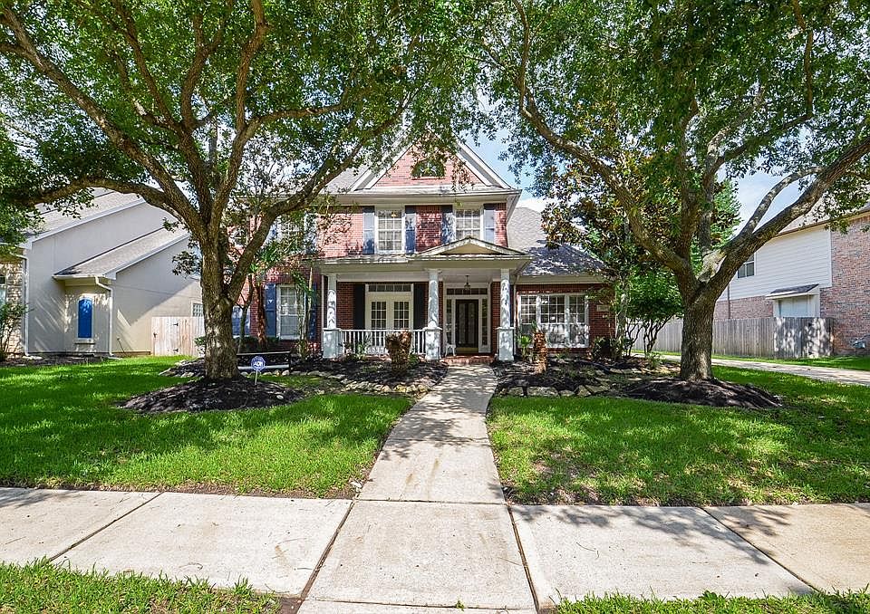 1st image of 1822 Misty Oaks Ln