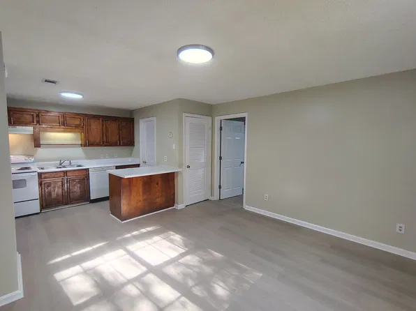 1011 Beatty Road