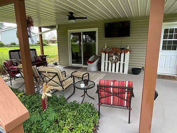 Outdoor entertainment 