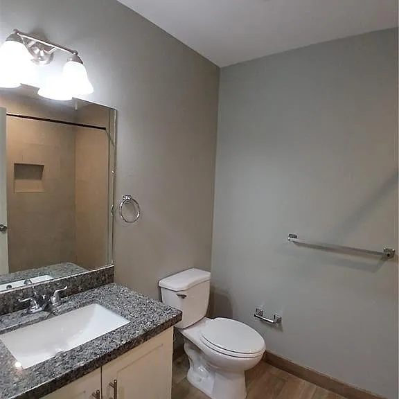 825 S Mississippi St #C — Photo 8