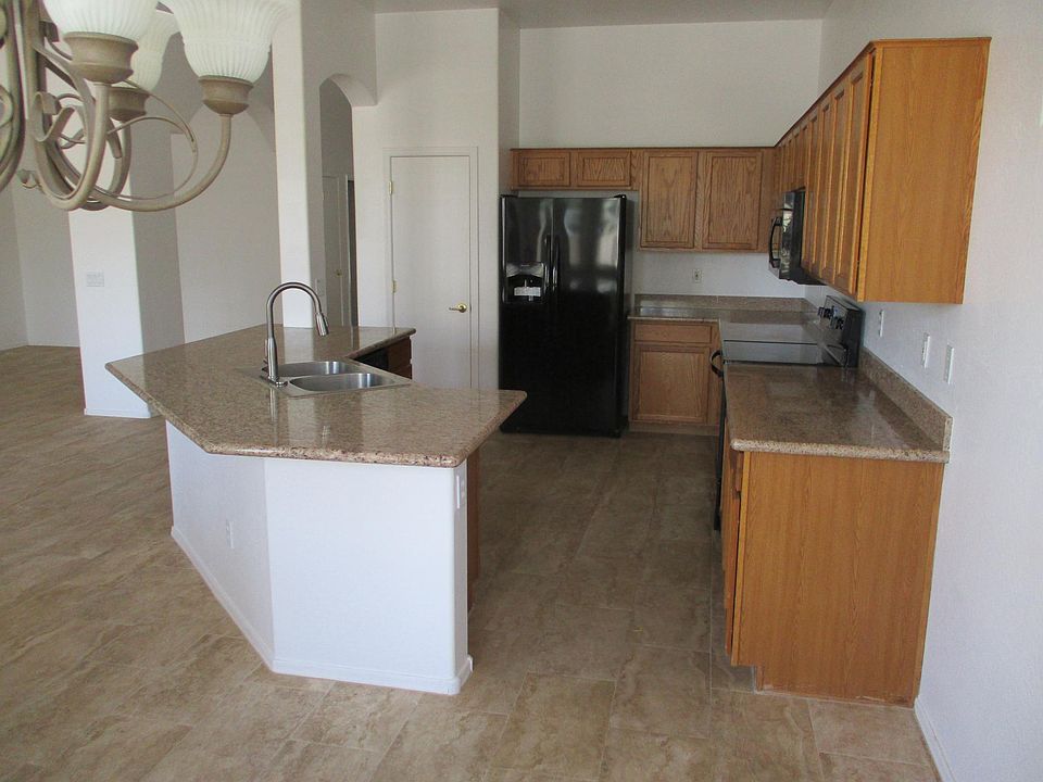 1st image of 3414 W Naomi Ln