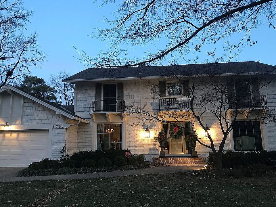 1st image of 8705 Rosewood Dr