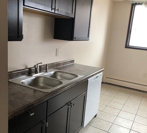 5th image of 3312 Pillsbury Ave S APT 302