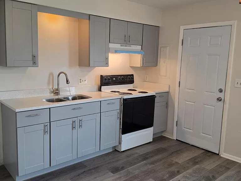 3 Janes St #5 — Photo 4