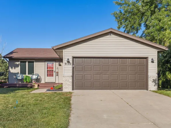 9140 Tanager Cir, Monticello, MN 55362